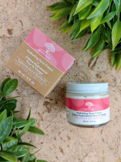 🧴 Hydration that Heals. Glow that Lasts.

Meet your new skincare essential: the Award-Winning Hydrating Face Cream from @birchbabe — light, fast-absorbing, and crafted for sensitive, normal, and oily skin.

✨ Why you’ll love it:
• 93% organic, with ¼ of every jar made from antioxidant-rich Rose Water 
• Hyaluronic Acid for deep hydration + natural plumping 
• Rosehip, Grape Seed & Castor Seed Oils to calm, soothe, and nourish 
• Lavender & Geranium Oils to reduce redness and refine pores 
• Perfect for both day & night use 

🌿 Clean, calming, and consciously formulated—this cream is your daily dose of skin serenity.

📍Available at Healthletica. Your glow-up starts here.

#CleanBeauty #NaturalSkincare #WellnessFromWithin