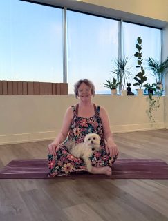 🌻 Meet Fiona 🌻
👏 Classes & Certifications
Fiona teaches Hot Relaxation Stretch Yoga, One Puppy Yoga, and Yin, bringing calm energy and a touch of playfulness to every class. She holds a 200hr Yoga Teacher Training, 50hr Trauma-Informed Yoga, and 25hr Yin Certification.
💫 Her Journey
What began as a personal journey of self-discovery through her Yoga Teacher Training quickly became something more. Fiona realized how much fun teaching could be and loved the idea of giving something back to others through movement and mindfulness.
🌼 Teaching Style in 3 Words
Beginner • Welcoming • Joyful
💭 Advice for Beginners
Don’t worry about what anyone else is doing. Yoga isn’t a competition, just move in a way that feels right for you, and enjoy the moment.
🐾 What She Loves Most About Teaching Here
Her puppy Ryan can come too!
We are so happy to have Fiona at Healthletica! 💚