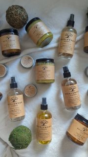 🪻🍋 Bridlewood Soaps Restock🪻🍋

New arrivals. Old favourites. All natural. 🌱

💚 Available now at Healthletica.